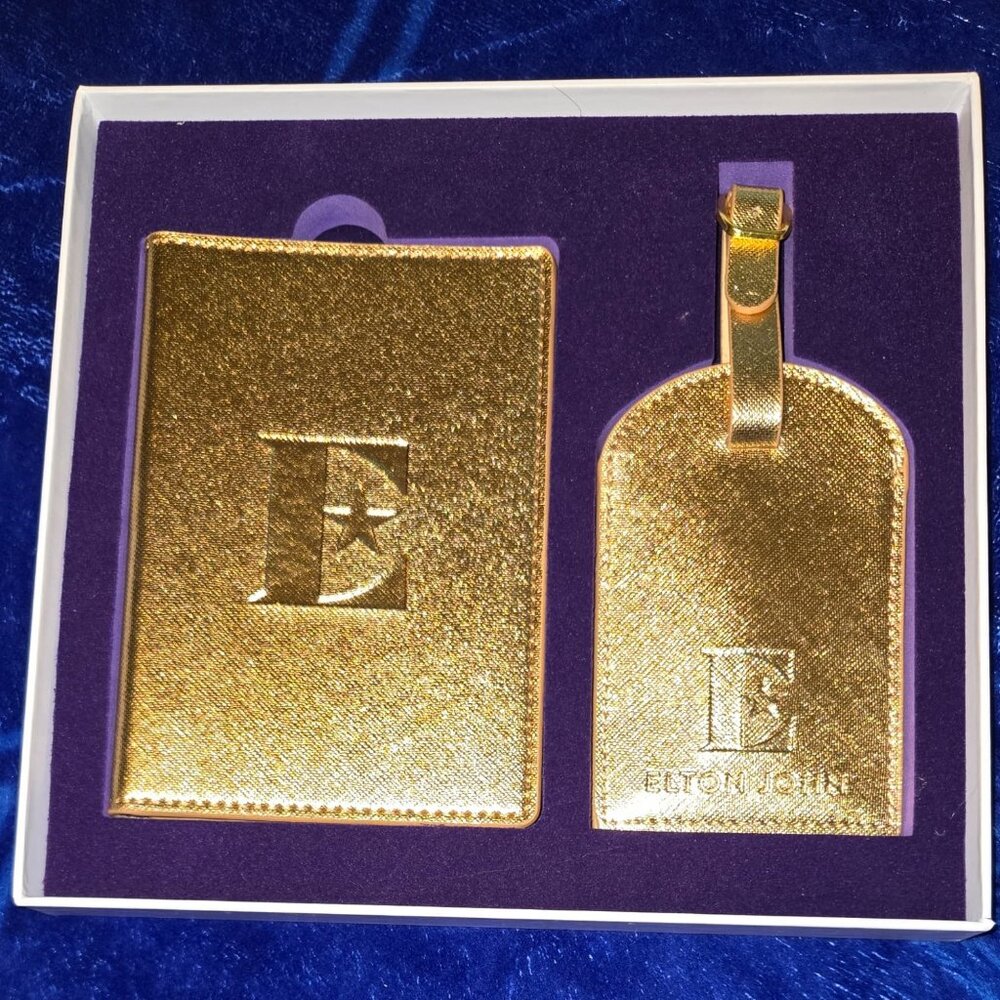 NIB Elton John Farewell Yellow Brick Road Gold Passport Holder & Luggage Tag Set